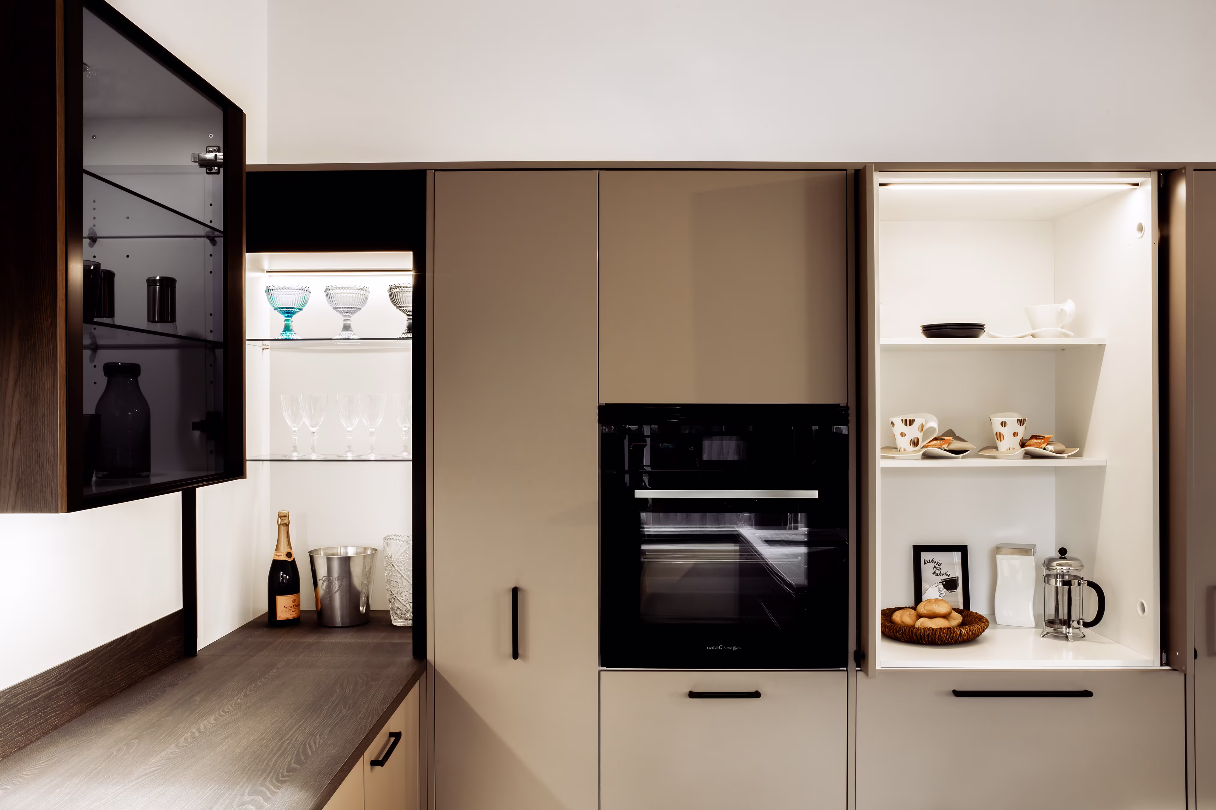 OMMA Montering Kitchen